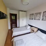 Piso Zona Hospital 7 Personas